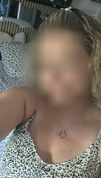 Bianca, 35