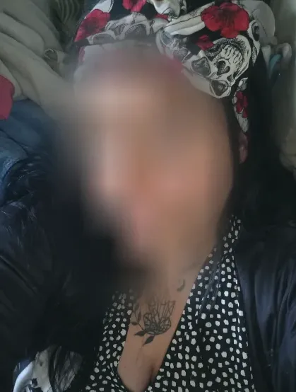 Daniela, 36