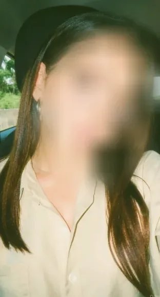 Diana, 25