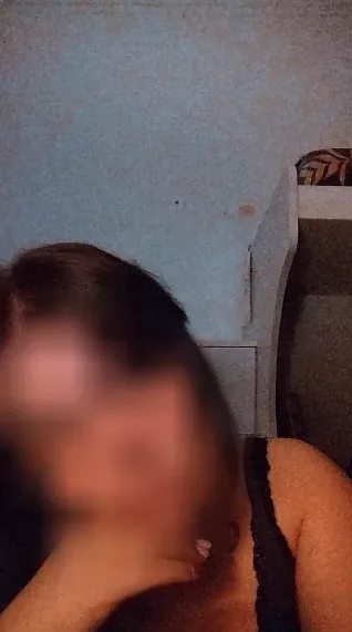Emma, 29