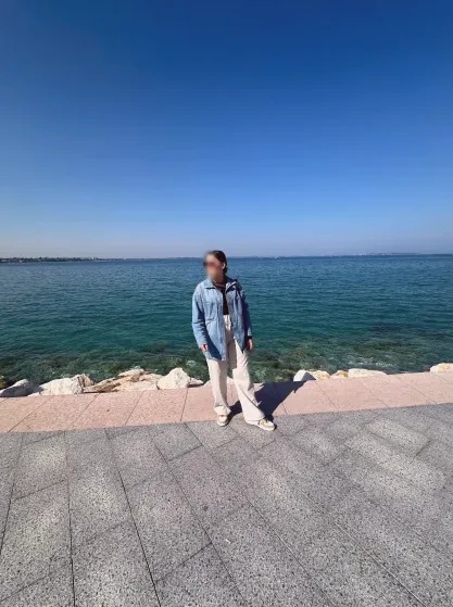 Juliane, 29