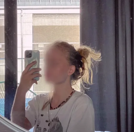 Kathleen, 19