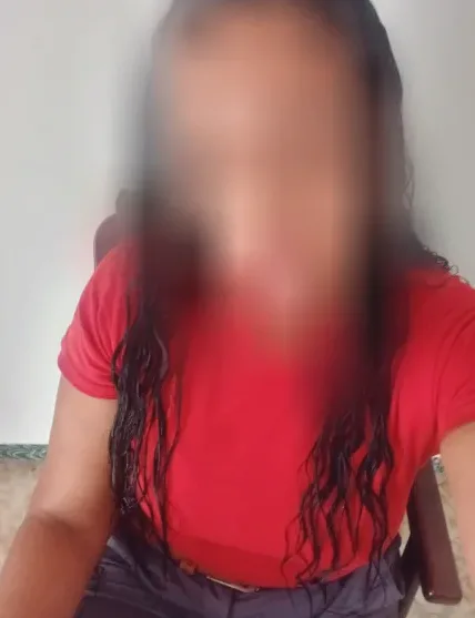 Selin, 36