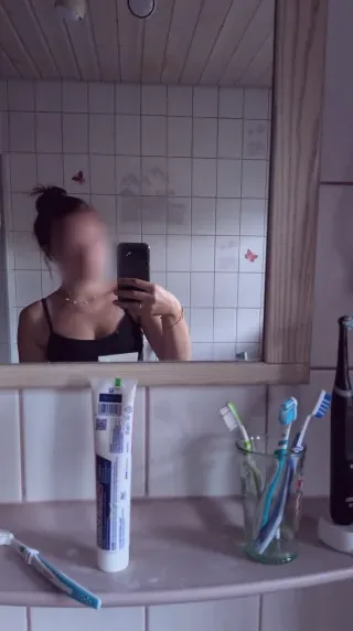 Thea, 18