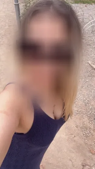 Vanessa, 40