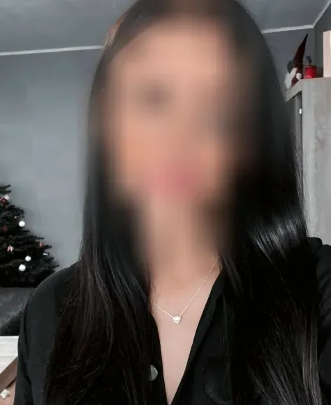 Viktoria, 31